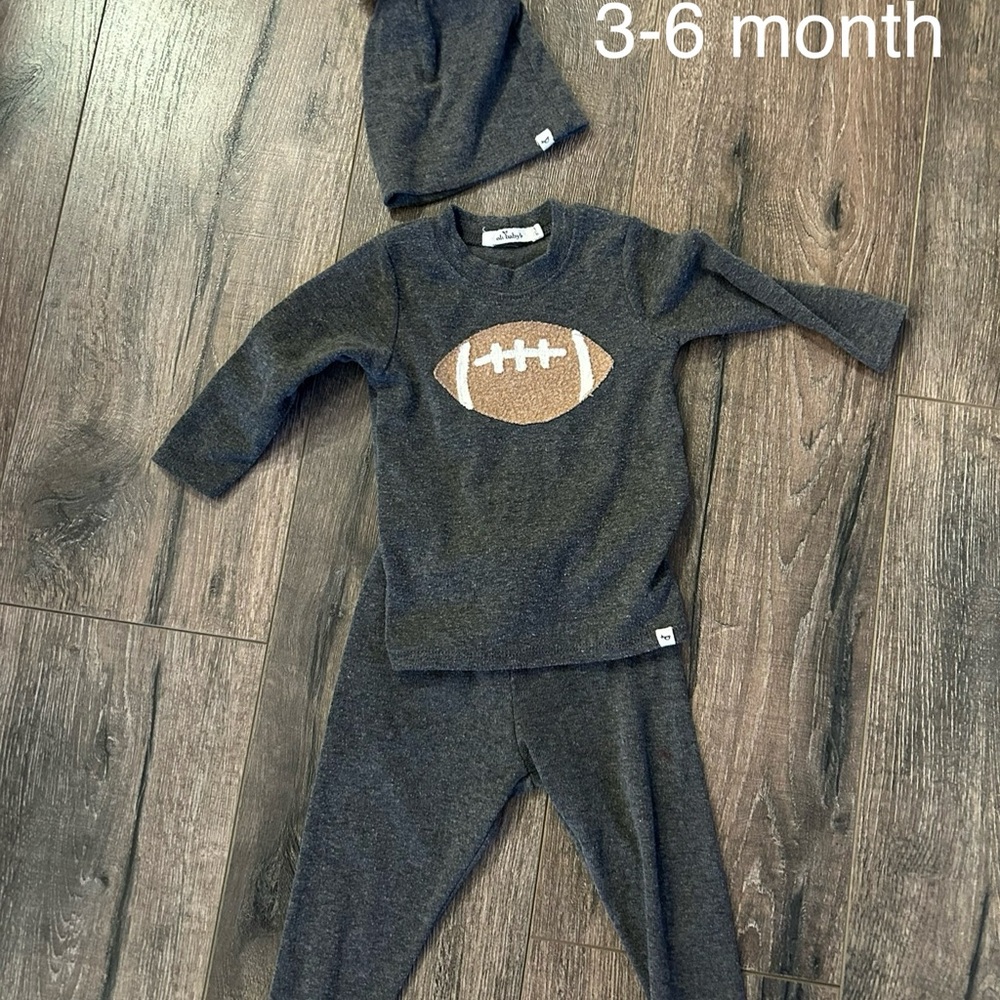 Cozy Gray Football Set 3-6m from Oh Baby boutique!